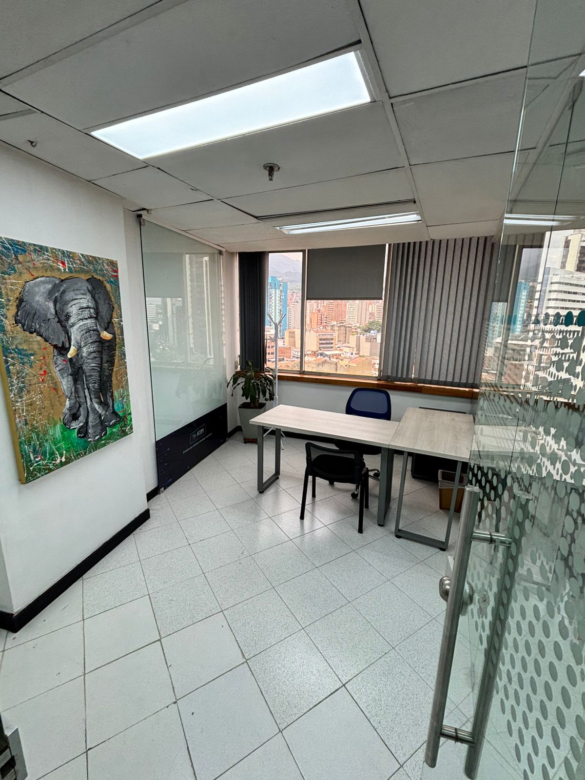 Oficina privada 2